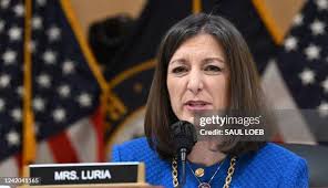 284 Elaine Frank Photos & High Res Pictures