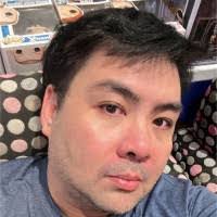 Rene Carreon's Instagram, Twitter & Facebook