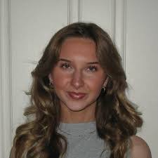 Holly Keil's Instagram, Twitter & Facebook