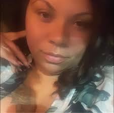 Annette Shuman's Instagram, Twitter & Facebook