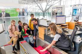 Terminal liste aller airlines am flughafen wien (mit terminalangabe und kontaktdaten). Check In