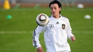 Find out everything about mesut özil. Alle Augen Sind Auf Ozil Gerichtet Sport Nordbayern