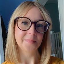 Fran Rowley's Instagram, Twitter & Facebook