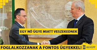 Nézd meg képeken, ki áll a politikusok mögött! Egy No Miatt Esett Egymasnak Tarlos Es Bus Spat Judit Blogja