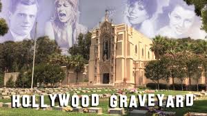 FAMOUS GRAVE TOUR