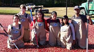 Food Science Club Visits Ocean Spray Headquarters College Of Natural Sciences Forestry And Agriculture University Of Maine