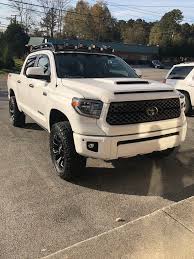 Смотрите видео toyota tundra bolt pattern онлайн. 2019 Trd Sport Wheel Tires Setup Toyota Tundra Forum
