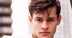 JIM SMALL'S NOTRE DAME GO IRISH BLOG -- www.NDGOIRISH.com -- A NOTRE DAME  BLOG: Notre Dame's Matt Landis -- Top Defenseman!