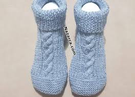Ortasindan Burgulu Iki Sisle Pratik Corap Tarifi Nazarca Com Corap Baby Knitting Patterns Patikler