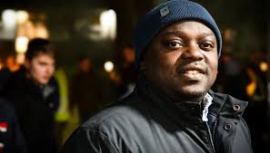 Helene (16) samlar 400 i fakkeltog for forfølgde kristne