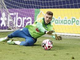 Bento na Copa do Mundo 2026 pelo Brasil? Veja carreira do goleiro