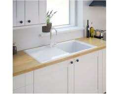 Choose from the popular belfast sink style or classic sink and drainer, allowing you to pick whichever style suits your cleaning needs the best. Burbank 1 Bowl Gloss White Ceramic Kitchen Sink And Drainer B For Sale Online Ebay