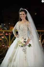 Resultado de imagem para vestido de noiva das famosas