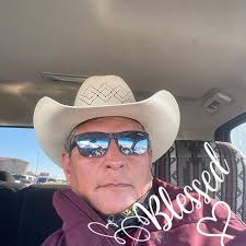 Gilbert Smith (@gilbert.smith.568847) • Threads, Say more