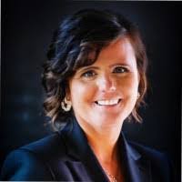 Angie Snell's Instagram, Twitter & Facebook