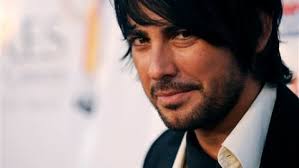 Beto Cuevas lanza disco homenaje a chileno Gatica