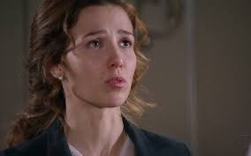 Catarina faz Edgar acreditar que não é responsável por sua separação