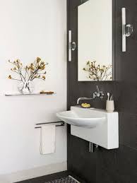 19 Small Bathroom Decorating Ideas With Big Impact Small Bathroom Decor Bathroom Design Small Small Bathroom