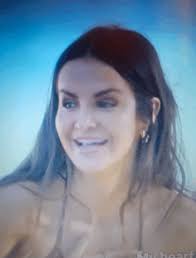 What is so confusing about Sandy's looks : r/TheUltimatumNetflix