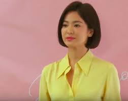 She made her acting debut in the 1996 television drama first love and then rose to fame throughout. Song Hye Kyo Wikipedia