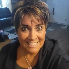 Introduction and photo sharing