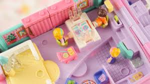 Watch the dinner party full movie in hd visit :: Star Bright Dinner Party Candy Box 90s Vintage Toy Collection Kerchie Candy Party Vintage Polly Pocket Dinner Party Vintage