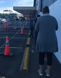 Check out our range of site management & safety products at your local bunnings warehouse. Bunnings Customers Ignore Social Distancing Rules While Queuing Around The Block Sound Health And Lasting Wealth