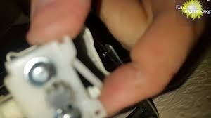 Take your blind off the window and lie it on a flat surface so you can look inside the headrail. High Up Vertical Blinds Will Not Turn Lucky Fix Wand Spins But Slats Will Not Rotate Repair Video Youtube