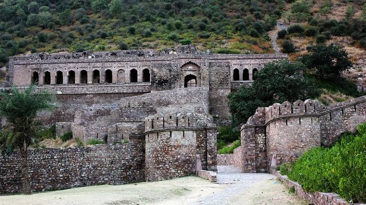Image result for Bhangarh Fort"