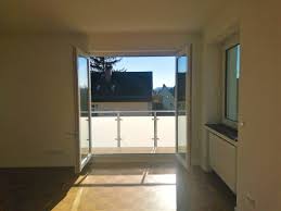 Derzeit 602 freie mietwohnungen in ganz stuttgart. Kernsanierte 4 Zimmer Wohnung Mit Balkon In Stuttgart Mohringen Rinker Immobilienvermittlung