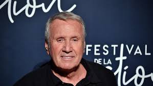 Yves rénier a actuellement 78 ans. Hu4lt43hlvuxzm