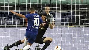 Hazard real madrid switched shape in the first leg to match chelsea, and it remains to be seen whether they will do likewise at the bridge. Chelsea Star Hazard Deutet Abschied Zu Real Madrid An