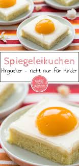 Doesn't this egg cake, aka spiegeleierkuchen, look so seasonal?although germans typically bake it to welcome spring and easter, it is not a rule. Dieser Spiegeleier Kuchen Vom Blech Sieht Wirklich Tauschend Echt Aus Der Einfache Blechkuchen In Spiegelei Opti Spiegeleikuchen Gebratener Kuchen Spiegeleier