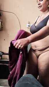 Aunty affair xxx nighty removed