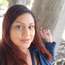 Introverts vs Extroverts.