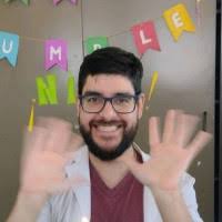 200+ perfiles de «Luis Nicolás»