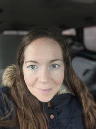 Rachelle Cameron's Instagram, Twitter & Facebook