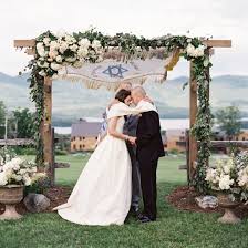 Tuesday afternoon 4/20 cbs2 weather headlinescbs2's elise finch has a look at the forecast. 13 Jewish Wedding Traditions And Rituals You Need To Know
