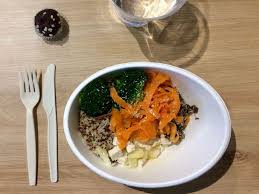 Decouvrez Ce Petit Resto Qui Fait Du Bien A La Sante En Proposant Pour 9 90 Une Formule Avec Plat Vitamine Petit Dessert C Petit Dessert Plat Resto Paris