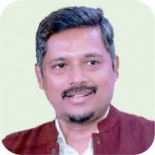 Nina Nagpal's Instagram, Twitter & Facebook