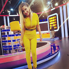 Στις 20 μαΐου 2020 η ιωάννα παλιοσπύρου δέχθηκε επίθεση με βιτριόλι από 35χρονη και 10 μήνες μετά δίνει την πρώτη της συνέντευξη στην οποία μιλά για την τραγική εμπειρία της. Eikones H Zwh Ths Iwannas Prin Dextei Thn Epi8esh Me To Bitrioli Nassosblog Gr