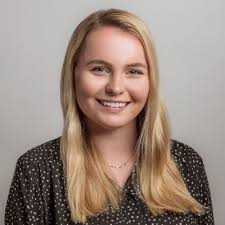 I'm so excited to finally announce that I will be interning with Deloitte's  audit practice in Dallas during winter 2021! After a crazy year of  recruitment, this is what I've been working