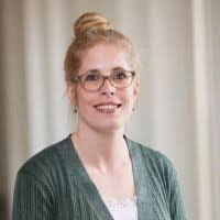 Kim Heide's Instagram, Twitter & Facebook