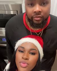 We wish you a merry Christmas!!!!! 🎄🎄❤️🙏🏾 Thank you to our wonderful  fam @theleefamily__ for inviting us to their Christmas party. ❤️❤️🎄 🔥🔥🔥  we had such a wonderful time! #christmasparty #family #tistheseason