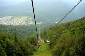 Îți prezentăm o selecție de 15 obiective pentru experiențe extraordinare. Despre Azuga Romania Prezentare Imagini Informatii Turistice Si Detalii Despre Statiunea Azuga