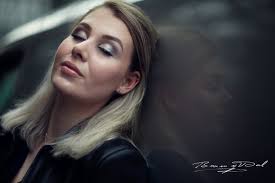 Model: Lizzie van Eijndhoven