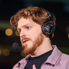 Dan Gaskin (@danielgaskin) • Instagram photos and videos