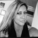 Kristy Elkins's Instagram, Twitter & Facebook