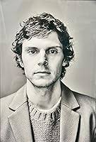 Evan Peters