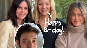 Together, they have one son named julian murray stern. Lisa Kudrow Friends Cast Celebrate Her Son Julian S 23rd Birthday Perez Hilton